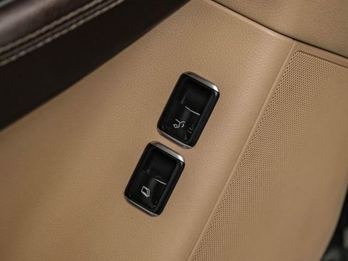 Used 2018 Mercedes-Benz GLS 450 4MATIC w/ Premium Package image 46