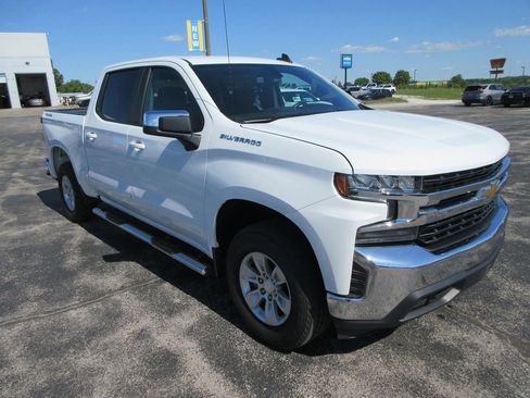 Used 2021 Chevrolet Silverado 1500 LT AWD/4WD image 7