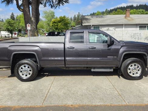 Used 2015 GMC Sierra 3500 SLE AWD/4WD image 9