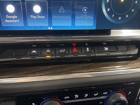 Used 2022 Chevrolet Silverado 1500 LT image 21