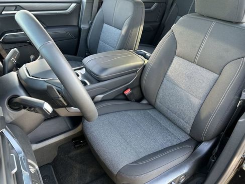 New 2026 GMC Acadia Elevation FWD image 19
