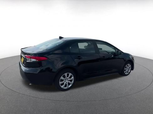 Used 2025 Toyota Corolla LE FWD image 13