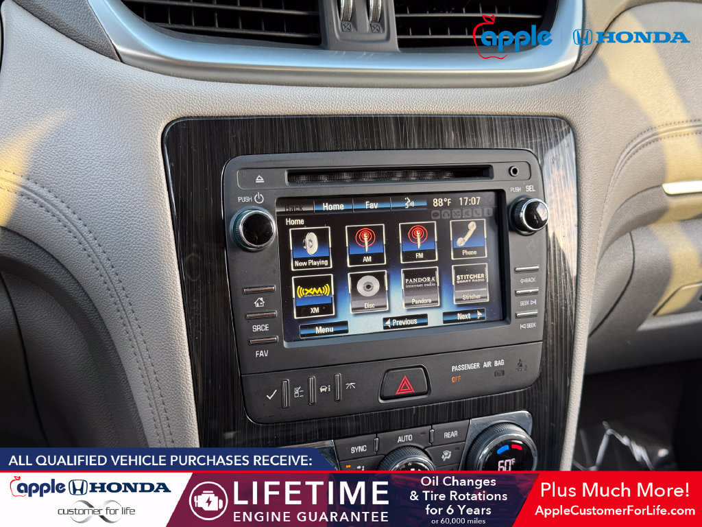 Used 2016 Chevrolet Traverse LT FWD image 13