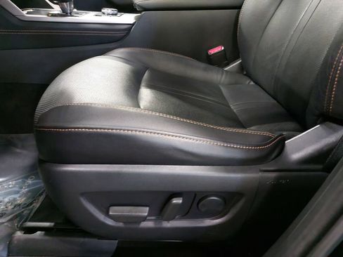 Used 2025 MAZDA CX-90 3.3 Turbo w/ Preferred Package image 31