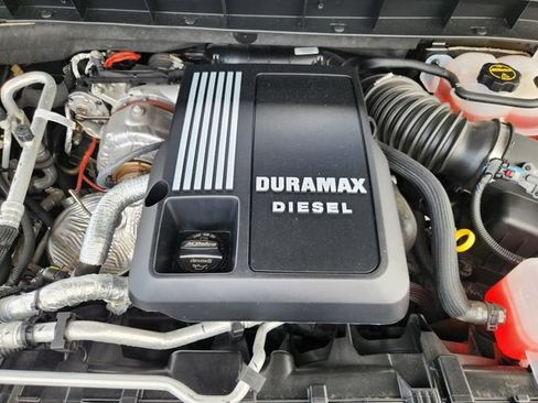 Used 2024 GMC Sierra 1500 Denali w/ Technology Package AWD/4WD image 32