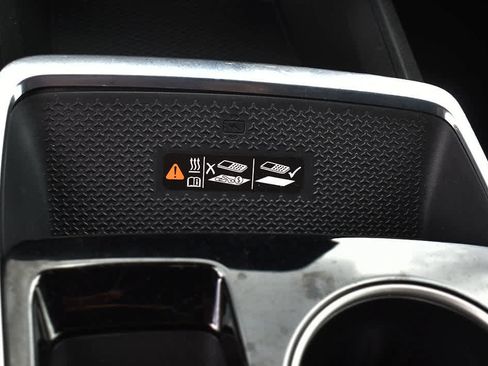 Used 2025 Chevrolet Equinox LT w/ Convenience Package II AWD/4WD image 21