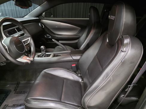 Used 2010 Chevrolet Camaro SS w/ RS Package RWD image 20