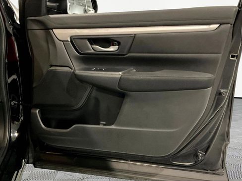 Used 2019 Honda CR-V LX image 26