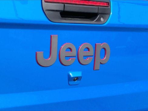 New 2026 Jeep Gladiator Rubicon AWD/4WD image 14