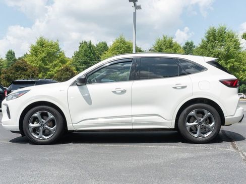 Used 2024 Ford Escape ST-Line w/ Tech Pack #1 FWD image 7
