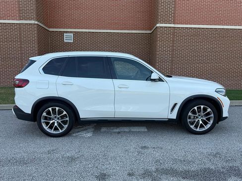 Used 2021 BMW X5 xDrive40i w/ Convenience Package AWD/4WD image 19