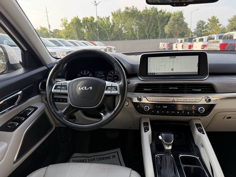 Used 2022 Kia Telluride EX w/ EX Premium Package AWD/4WD image 23