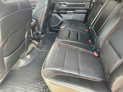 Used 2022 RAM 1500 Laramie AWD/4WD image 30