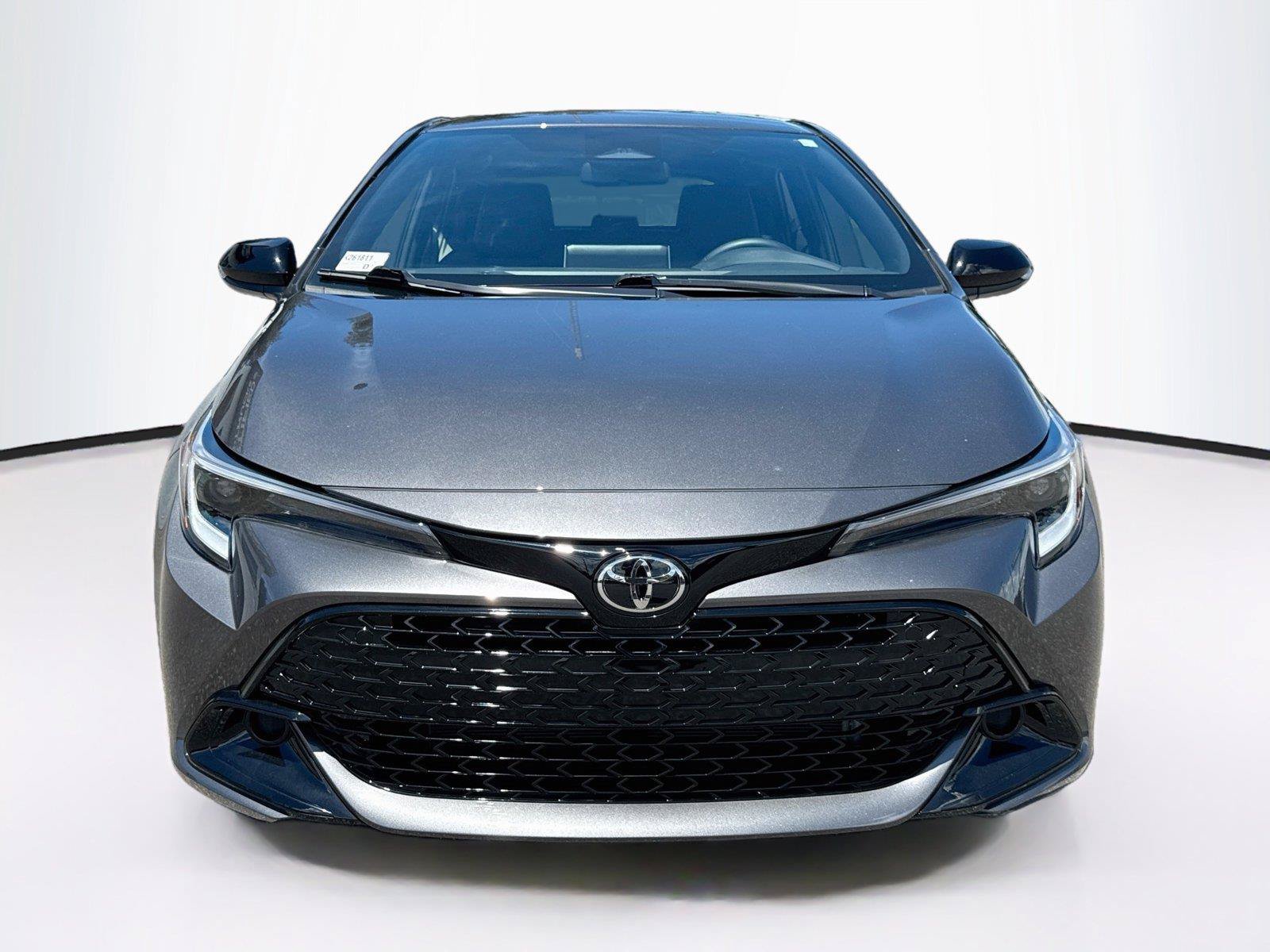 Used 2026 Toyota Corolla SE FWD image 8