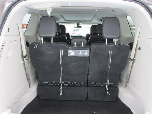 Used 2018 Chrysler Pacifica Touring-L Plus image 7