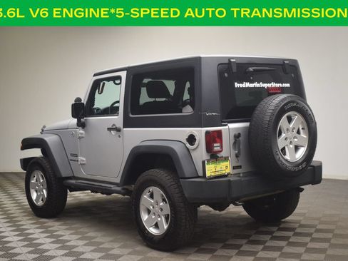 Used 2012 Jeep Wrangler Sport AWD/4WD image 3