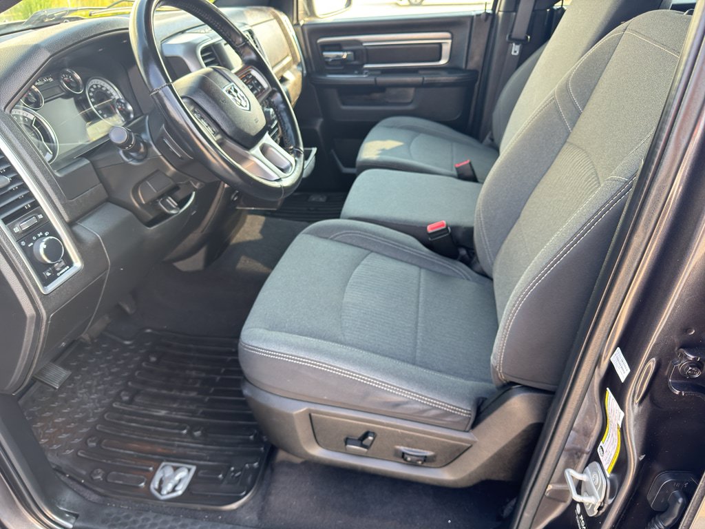 Used 2022 RAM 1500 Warlock w/ Electronics Group AWD/4WD image 10