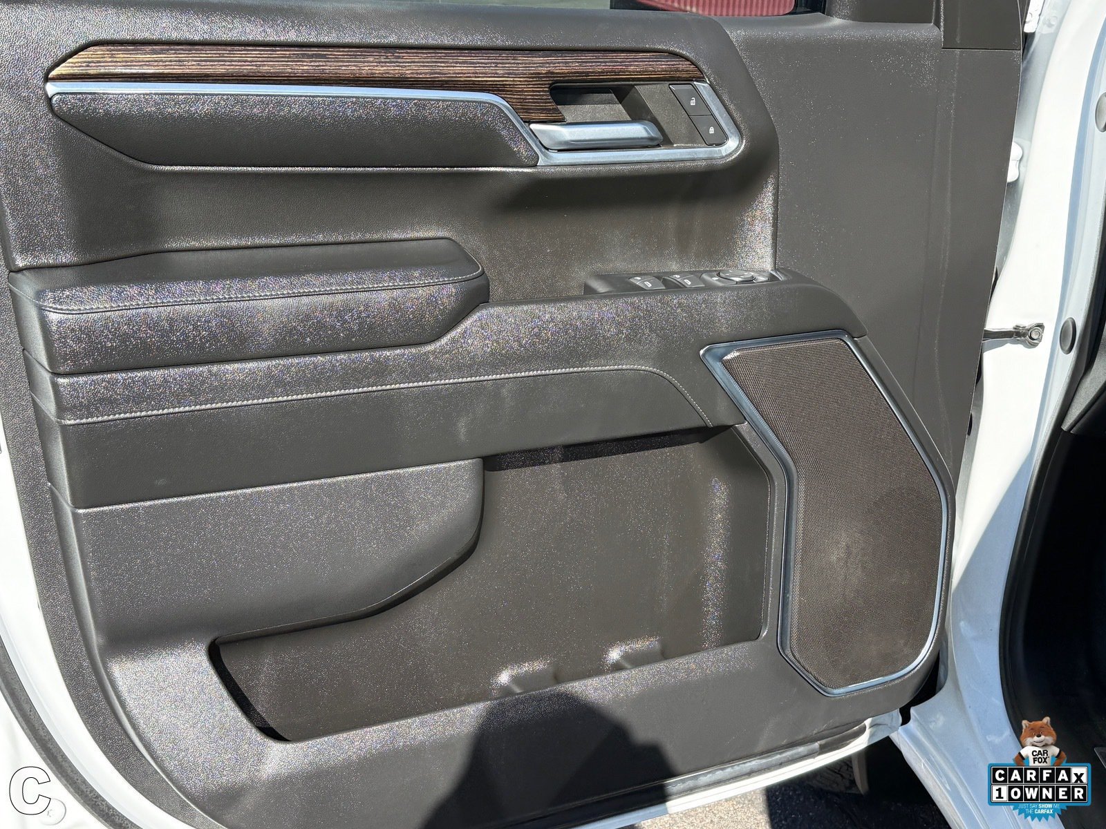 Used 2024 GMC Sierra 1500 SLE AWD/4WD image 18