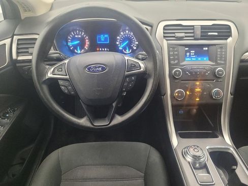 Used 2017 Ford Fusion S image 22