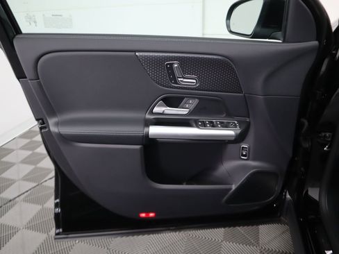 Certified 2025 Mercedes-Benz GLA 250 GLA 250 image 26