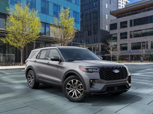 New 2027 Ford Explorer ST-Line AWD/4WD image 4