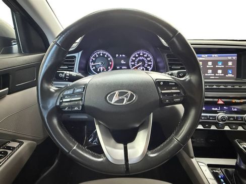 Used 2019 Hyundai Elantra Value Edition FWD image 13