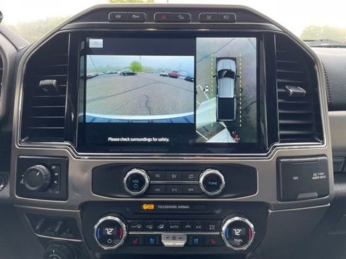 Used 2022 Ford F350 Platinum w/ Tremor Off-Road Package AWD/4WD image 21