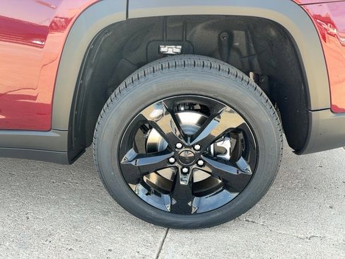 New 2026 Jeep Grand Cherokee L Limited w/ Limited Altitude Package AWD/4WD image 10