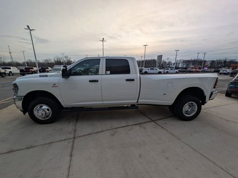 New 2026 RAM 3500 Tradesman image 7