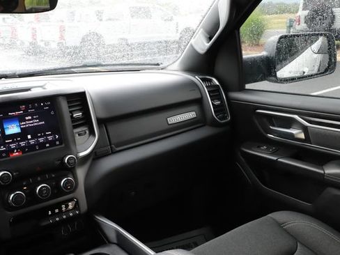 Used 2022 RAM 1500 Big Horn AWD/4WD image 22