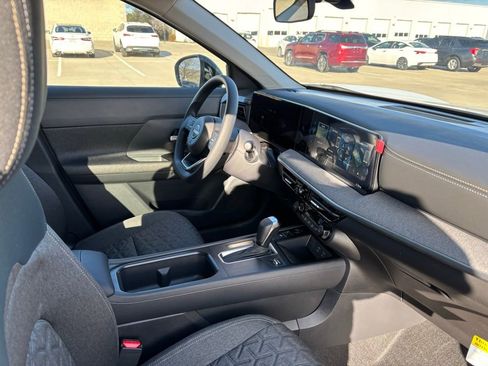 New 2026 Nissan Kicks SV w/ Cold Weather Package image 13