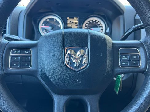 Used 2015 RAM 2500 Tradesman w/ Chrome Appearance Group image 21