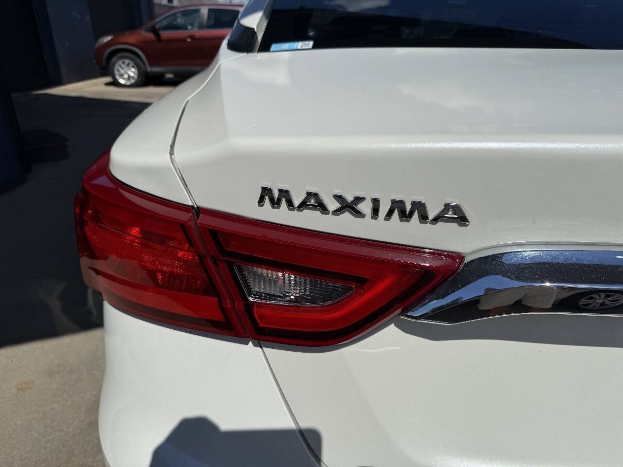 Used 2017 Nissan Maxima 3.5 SV FWD image 8