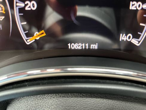 Used 2015 Jeep Grand Cherokee Overland w/ Advanced Technology Group image 17