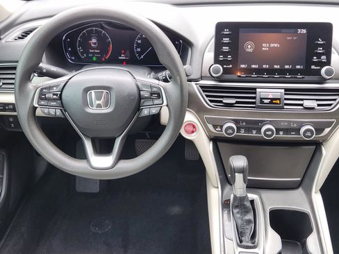 Used 2018 Honda Accord LX image 19