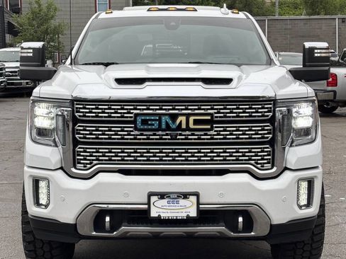 Used 2020 GMC Sierra 2500 Denali w/ Denali Ultimate Package AWD/4WD image 3