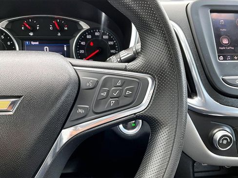 Used 2020 Chevrolet Equinox LT image 12