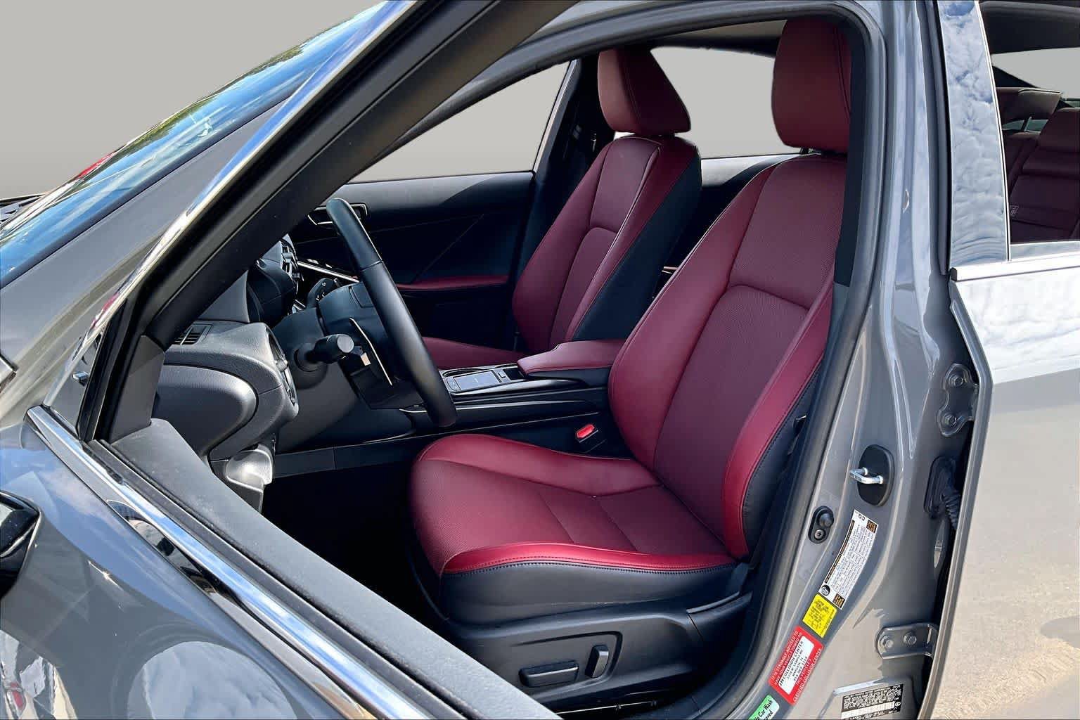 Used 2025 Lexus IS 350 F Sport w/ Accessory Package 2 RWD image 7
