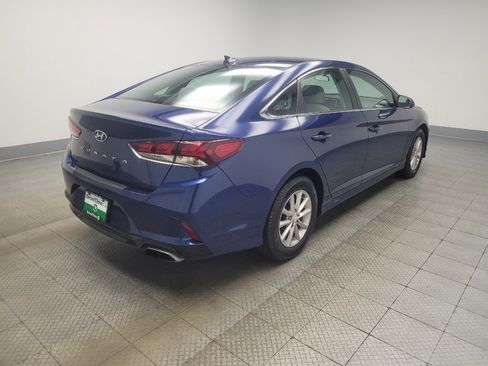 Used 2018 Hyundai Sonata SE w/ Cargo Package FWD image 9