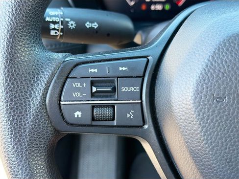Used 2024 Honda HR-V LX image 13