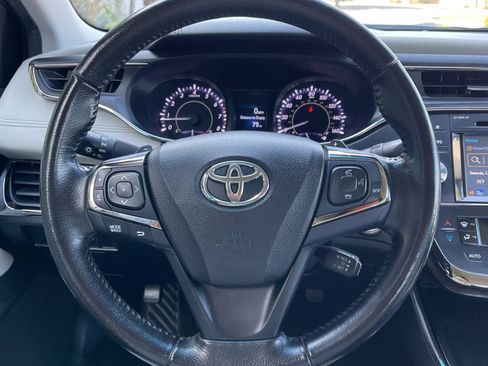 Used 2016 Toyota Avalon XLE FWD image 26