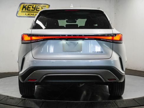 Used 2024 Lexus RX 350 FWD w/ Technology Package image 5