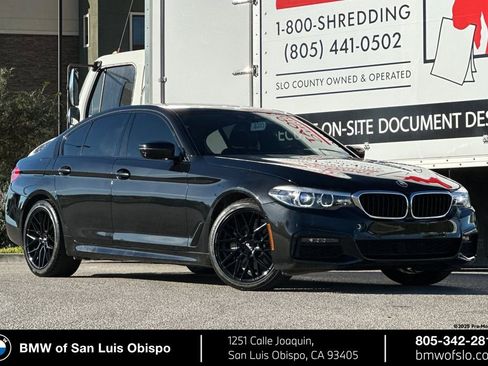 Used 2019 BMW 530e w/ M Sport Package image 1