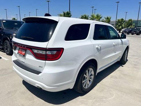 Used 2026 Dodge Durango GT RWD image 3
