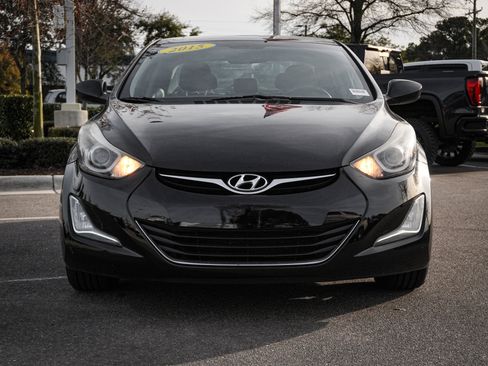 Used 2015 Hyundai Elantra SE w/ Option Group 03 image 3