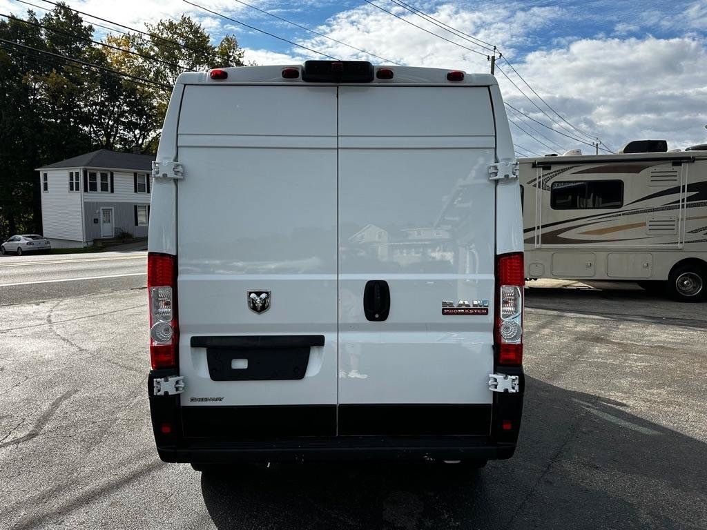 Used 2021 RAM ProMaster 1500 FWD image 4