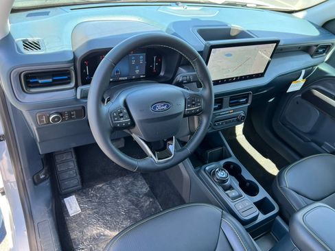 Used 2026 Ford Maverick Lobo AWD/4WD image 17
