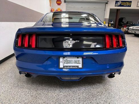 Used 2017 Ford Mustang Coupe image 35