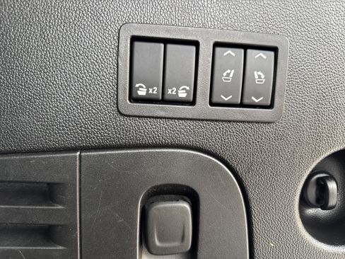 Used 2019 Chevrolet Tahoe Premier image 39