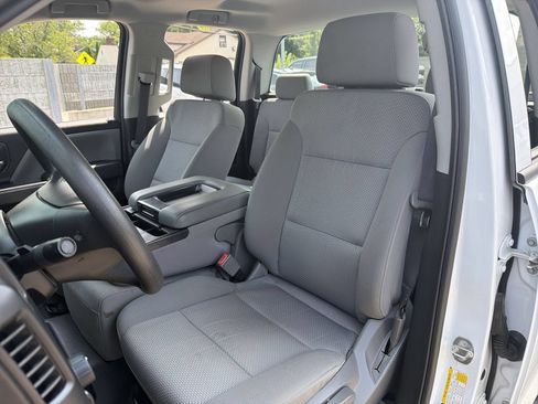 Used 2018 Chevrolet Silverado 1500 W/T AWD/4WD image 20